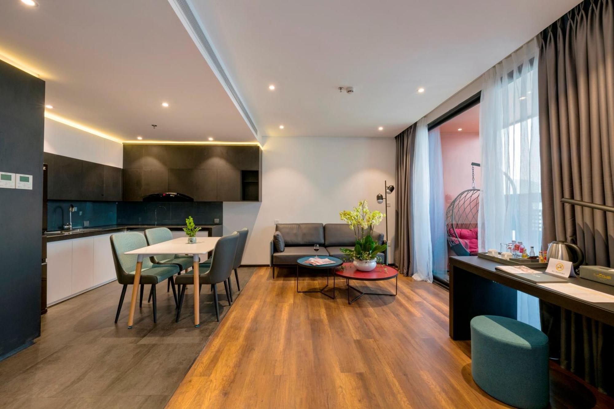 The Code Hotel & Spa Da Nang Exterior foto